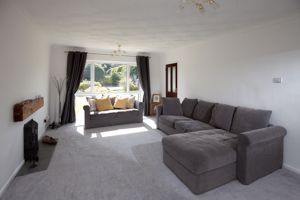 Sitting Room- click for photo gallery